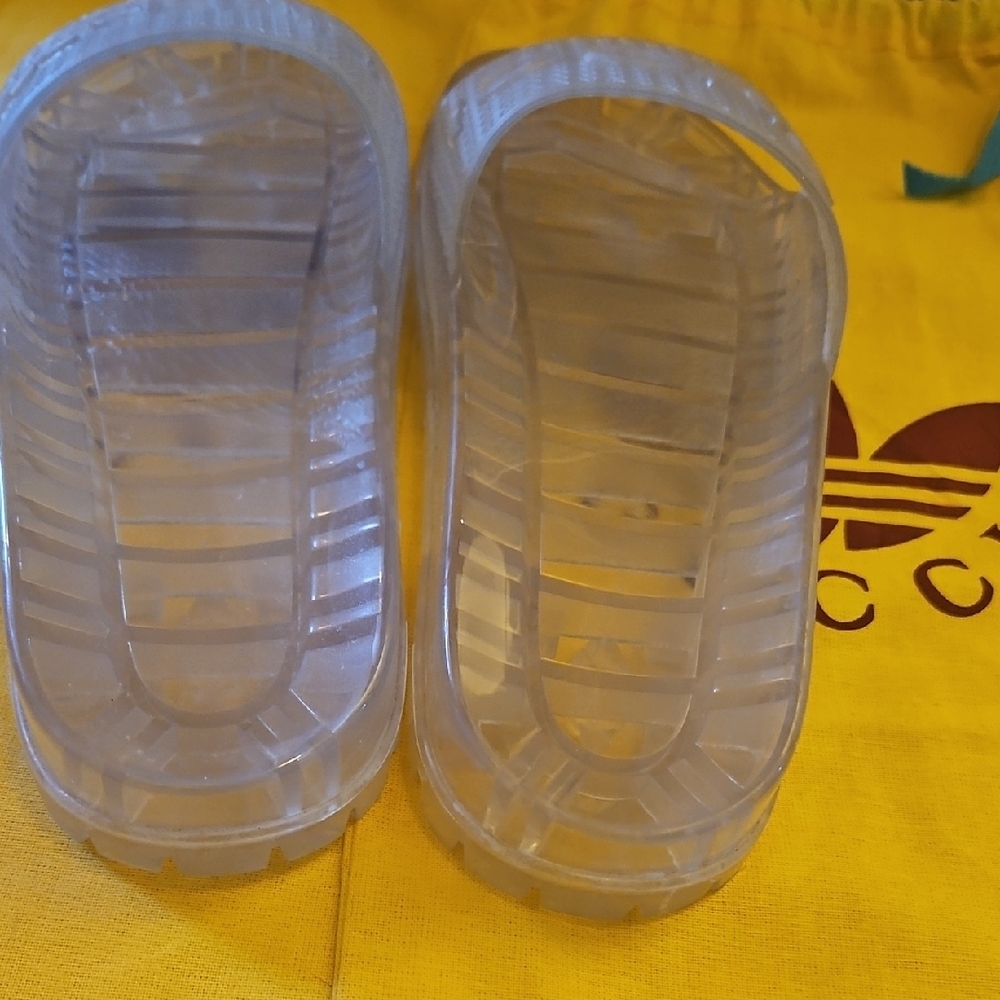 Very RARE, Gucci Transparent Slide Sandals - Picture 5 of 12